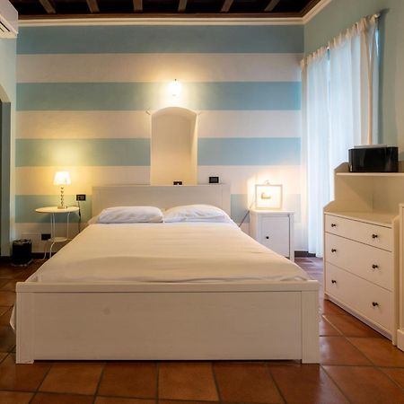 Locanda Alberti Mandello del Lario Εξωτερικό φωτογραφία